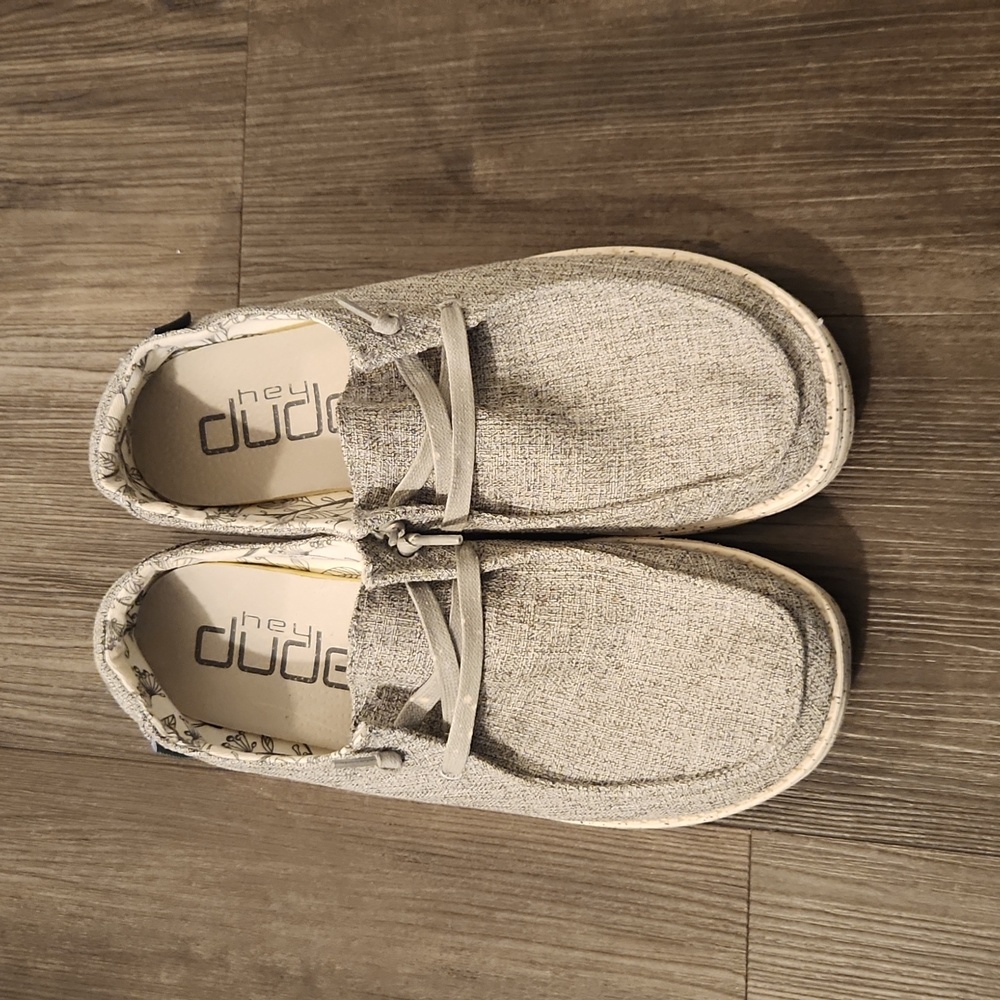 Hey Dude Wendy linen gray size 10